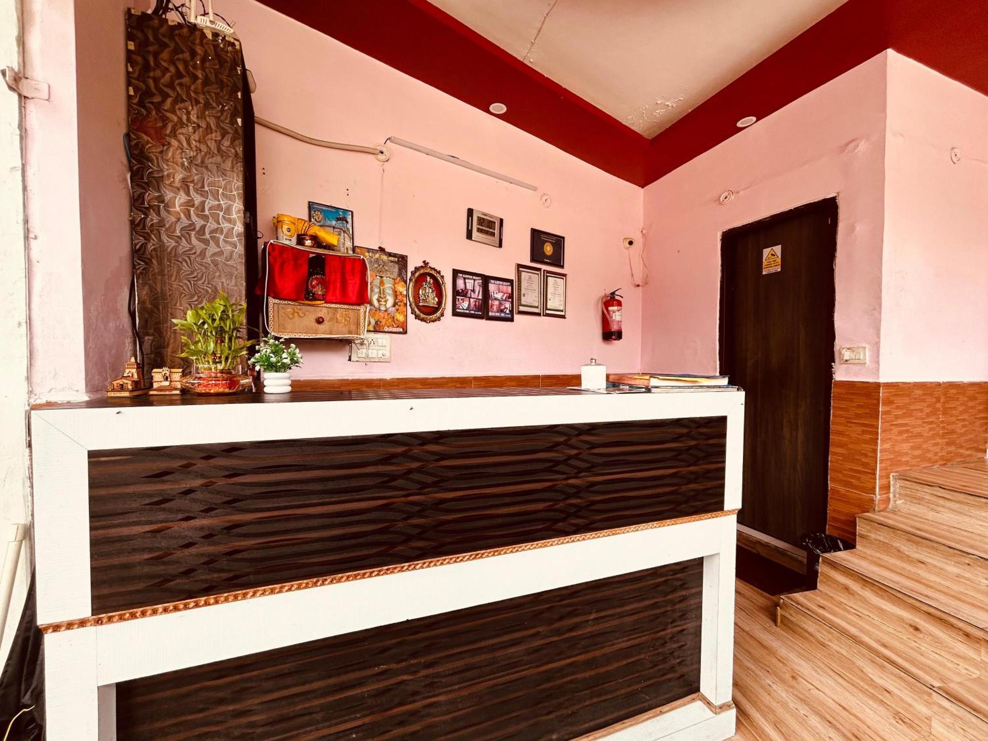 Sleeping Beauty Hotel Moutain View Property Joshīmath 외부 사진