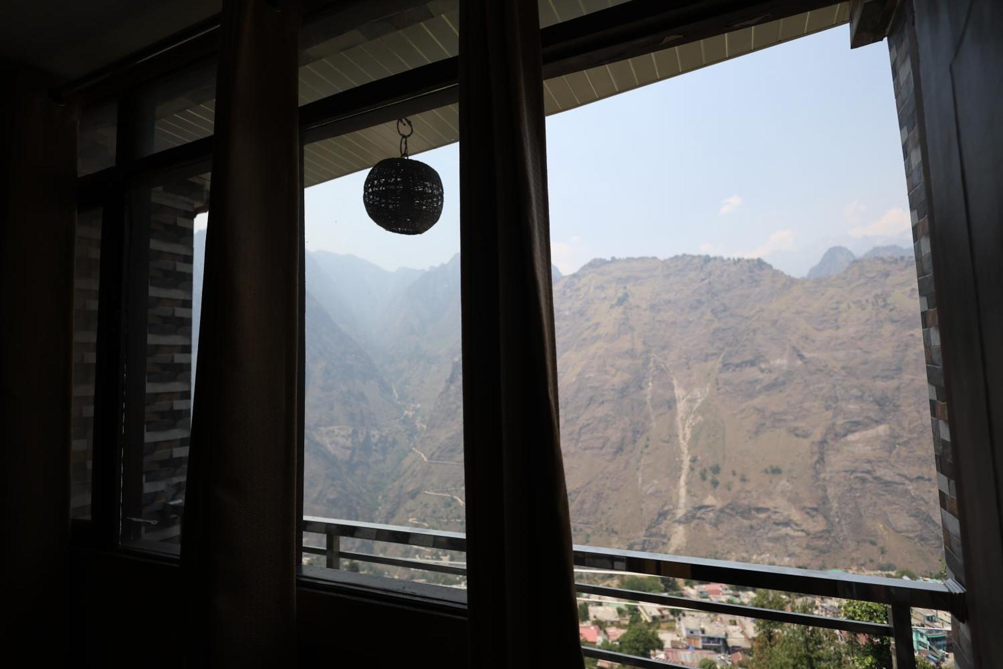Sleeping Beauty Hotel Moutain View Property Joshīmath 외부 사진